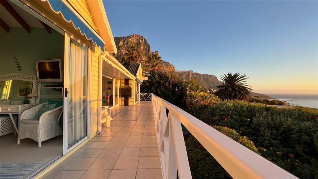 Cape Rose Cottage - Penthouse In Camps Bay Ciudad del Cabo Exterior foto